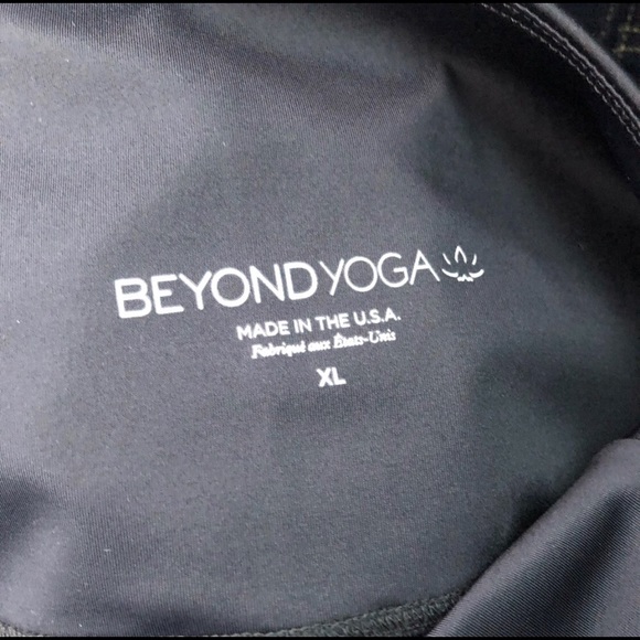 Beyond Yoga High-Waisted mesh ankle O ring legging - Picture 13 of 16